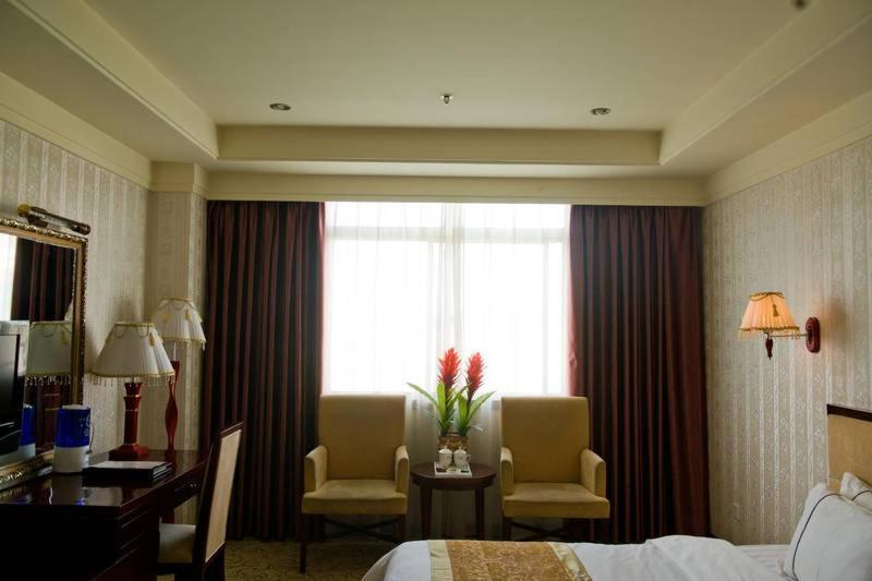 Laway Internatinal Hotel Lhasa Extérieur photo