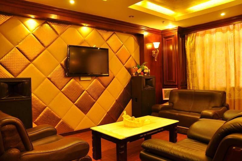 Laway Internatinal Hotel Lhasa Extérieur photo