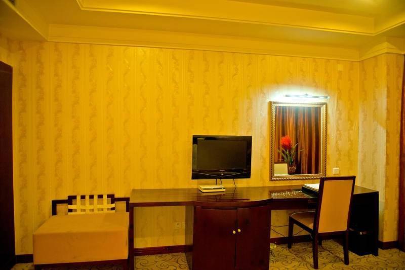 Laway Internatinal Hotel Lhasa Extérieur photo