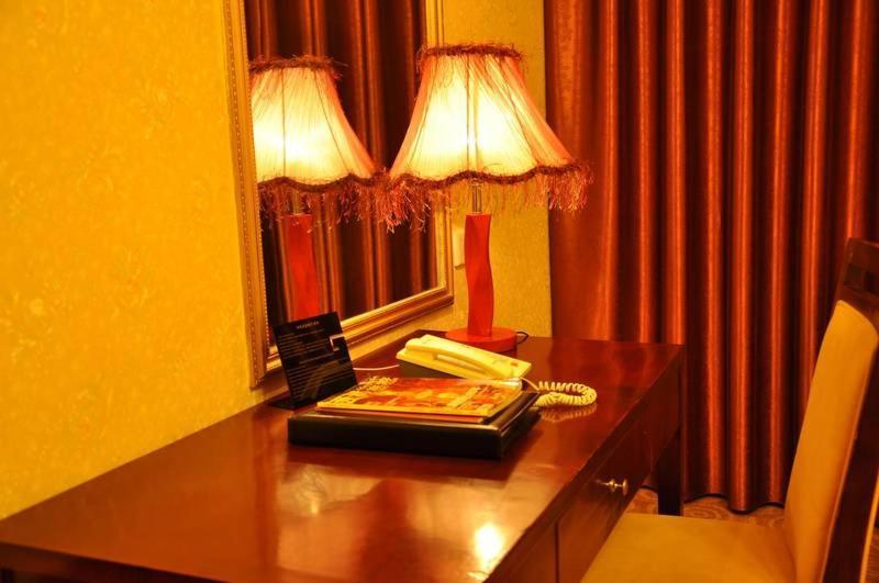 Laway Internatinal Hotel Lhasa Extérieur photo