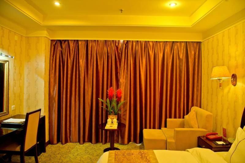Laway Internatinal Hotel Lhasa Extérieur photo